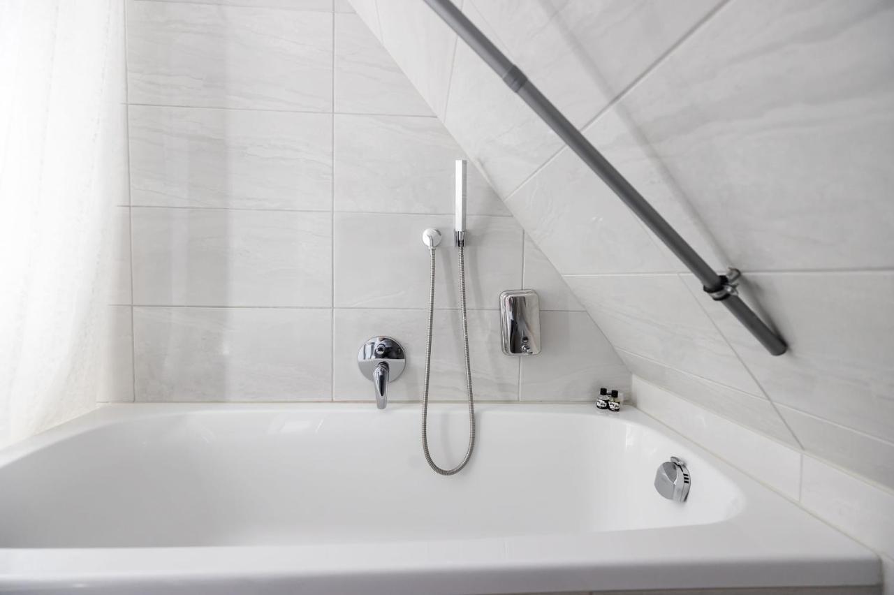 By Staystay I 24 Check-in * Nürnberg