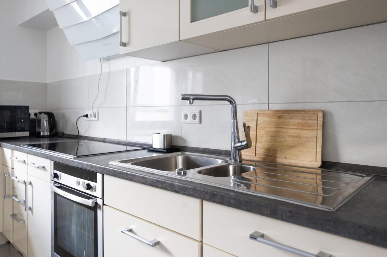By Staystay I 24 Check-in Gasthof Nürnberg